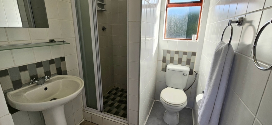5 Bedroom Property for Sale in Franskraal Western Cape